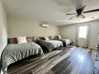 The Chateau Relaxo 4BR  4-1/2BA Open Concept on Kentucky Lake