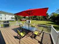 Cozy home 5 minutes to shopping center, HC college, 2 kitchens, 2 living rooms