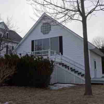 Oceanfront Carriage House Apt. w/ Spectacular Views Hotel Exterior