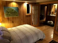 The Cottage @ Chestnut Hill Guest House & Farm Langford Steam and Mechanical Exhibit 주변 호텔