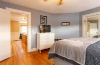 Park your car and ATV/Snowmobile from the door!!