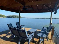 Lake Front 6 Bedroom Home on Beautiful Lake Wateree.