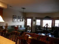 7 Springs - Luxury Southwind Ski-in Ski-Out Mountain Townhouse