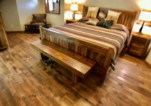 Sunny Mountain Chalet with Views & Chief's Kitchen, River, Hot Tub, Bar, AC, Pet