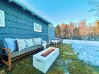 Newly Listed Cottage w/ Firepit 10 Min To Beach - Drive To Acadia & Bar Harbor!