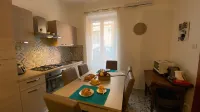 Elegant three room apartment in Porto Torres Hôtels à proximité de : Sala Del Regno Dei Testimoni Di Geova