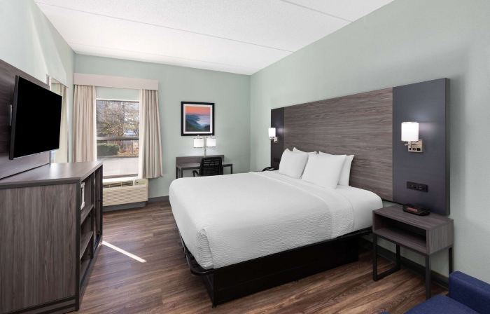Baymont by Wyndham Creedmoor