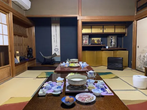 Minshuku Kitamura Отели рядом со станцией JR Kanahashi station