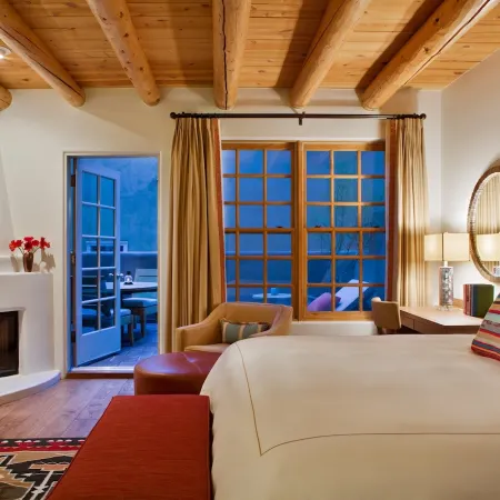 Rosewood Inn of the Anasazi