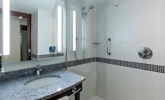 Hampton by Hilton Oxford