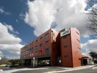 Quest Albany Hotels near QBE Stadium Function Centre