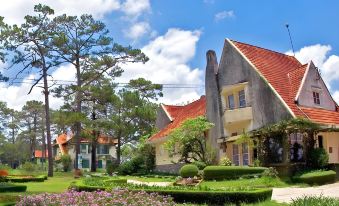 Dalat Cadasa Resort