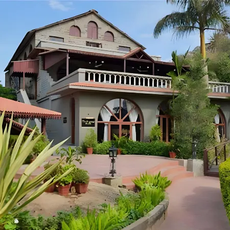 Cama Rajputana Club Resort