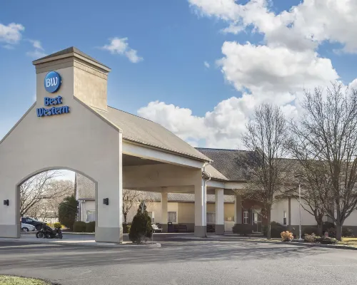 Best Western Carlisle Hotels in Middlesex Township