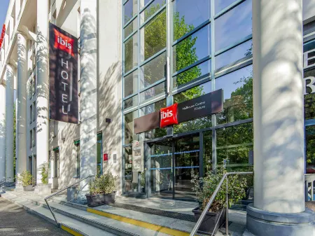 Ibis Mulhouse Centre Filature Отели рядом с достопримечательностью «Cité de l'Automobile»