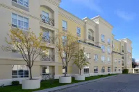 Hampton Inn & Suites by Hilton Calgary-University Northwest Hôtels à : 