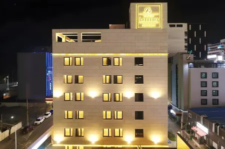 Hotel Londoner Yongwon Отели рядом с достопримечательностью «Чинхэгу»