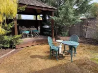 R&R Blue Diamond Luxury Studio Maryborough, Vic Hotels in Maryborough