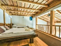 Iva & Lea Hotels in Opcina Karlobag