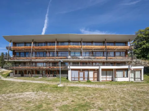 V. du Bachat ASTERS A Hotels near Chamrousse Aventures