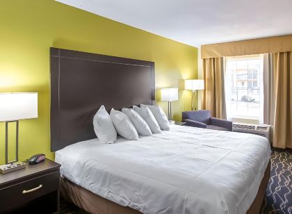 Clarion Inn Columbia Airport