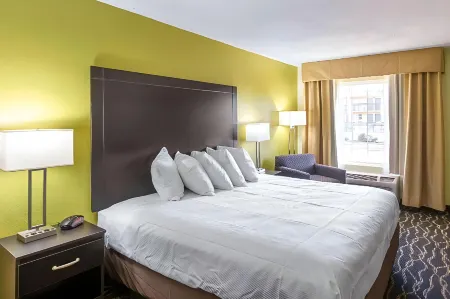 Clarion Inn Columbia Airport Отели в г. Спрингдейл