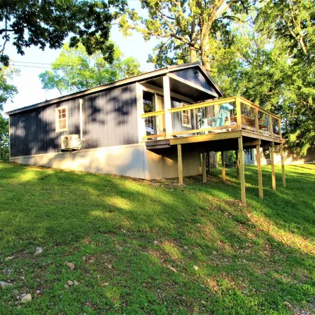 Tiny Home at Kentucky Lake's Lynnhurst Family Resort