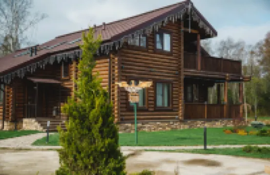 Ekopark Legendy Lesa 烏格利奇斯基區酒店