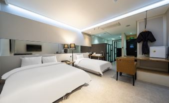 Gongju J2 Hotel