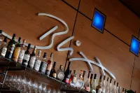 Atlantic Hotel Airport - С баром
