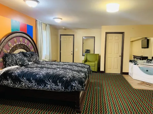 Motor City Inn & Suites Hotels in Allen Park