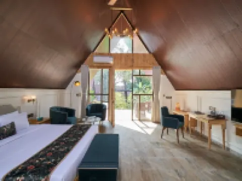 Serendipity Lakes and Resorts Hotels in Tamia