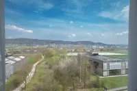 Hilton Garden Inn Zurich Limmattal - Scenic