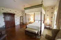 The Berry Hill Resort & Conference Center