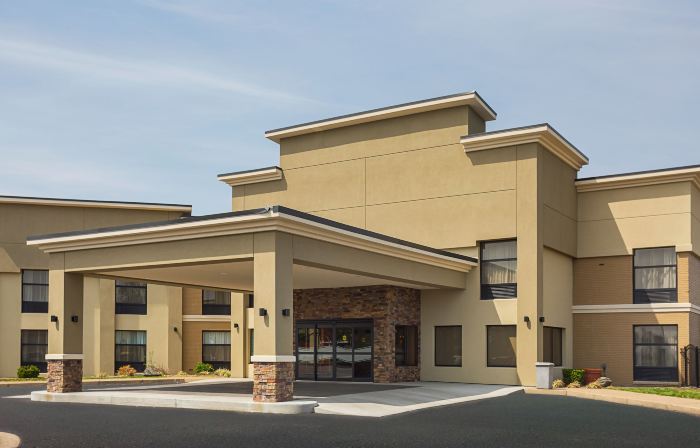 Clarion Inn & Suites