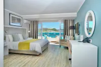 Simon's Town Quayside Hotel - parking