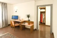 Hotel Bahnhof Haus Hotels in Stabio