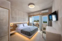 Aelia Luxury Suites - Condos