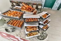 Hotel Plaza - breakfast