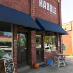 Mins to Mass Ave , Workspace, Smart Tv & AC