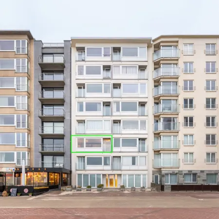 Apartment Nieuwpoort with Stunning Sea View