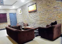 Yewa Frontier Hoteles en Papalanto