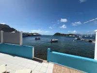 KazParadis les Saintes - Homestays