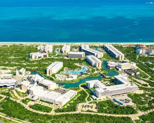 Grand Palladium Select Costa Mujeres - All Inclusive Hotels near Call Center