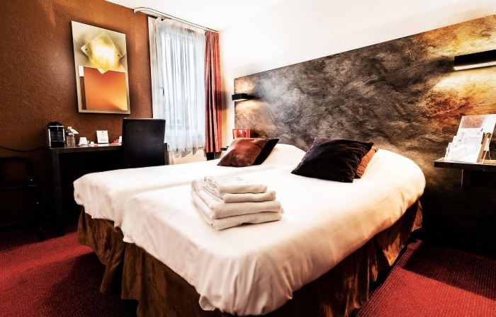 Logis Hotel Lons-Le-Saunier - Restaurant le Grill