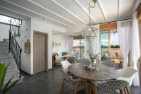 Chris le Mare Luxury Villa Hôtels à : 
