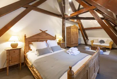 HÔTEL Jean de Bruges Hotels in Saint-Riquier