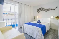 Hostel Neon Tenerife Hotels in Abona