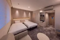S-Peria Hotel Fukuoka Nakasu - 3-Star