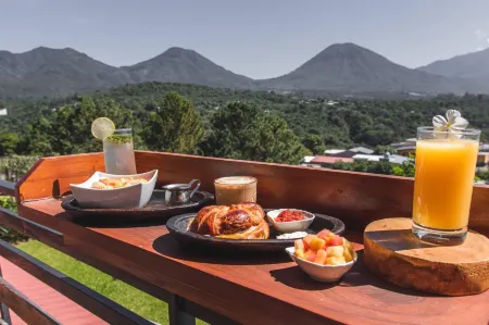 Hotel Juayua Отели в г. Консепсьон де Атако